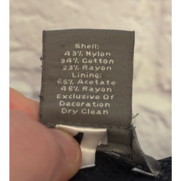 Ann Taylor black metallic twill pencil skirt fine Italian fabric size 14 - Picture 4 of 13